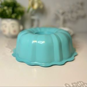 Turquoise Nordic Ware Bundt Pan